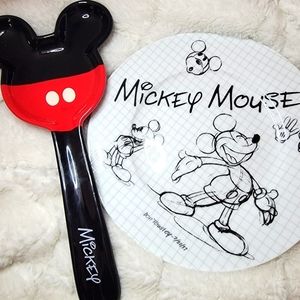 ⏬️CLEARANCE LIMITED EDITION🎉 Mickey Mouse Salad Plates (4) & Spoon Rest Set!